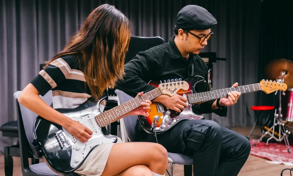 Electric Guitar Lessons in Singapore for Beginners